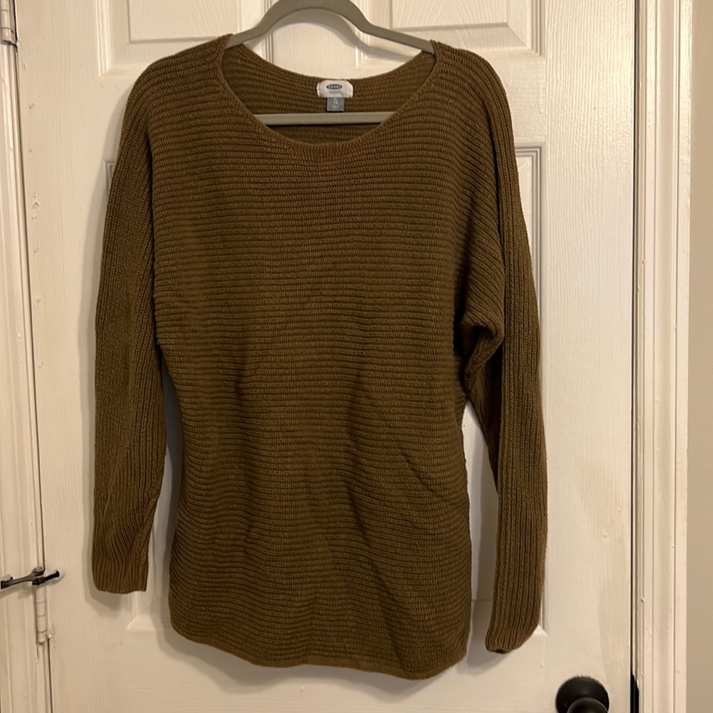 Old Navy Sweater